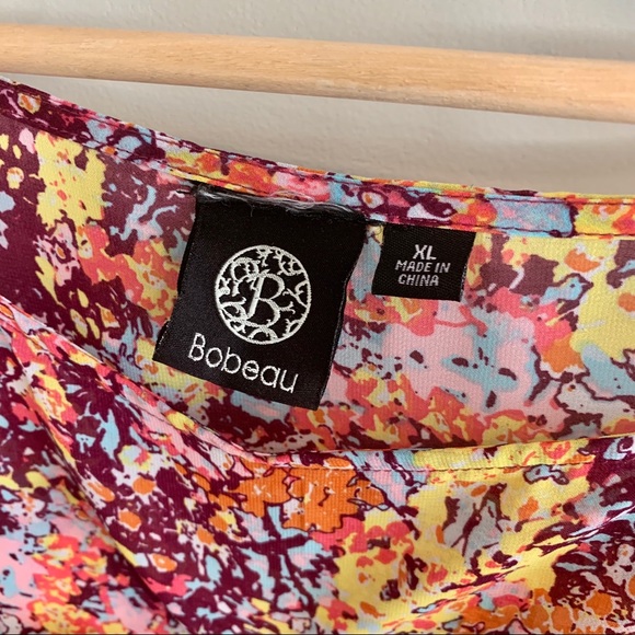 Gorgeous florL blouse - so flattering! Size xl - Picture 2 of 3